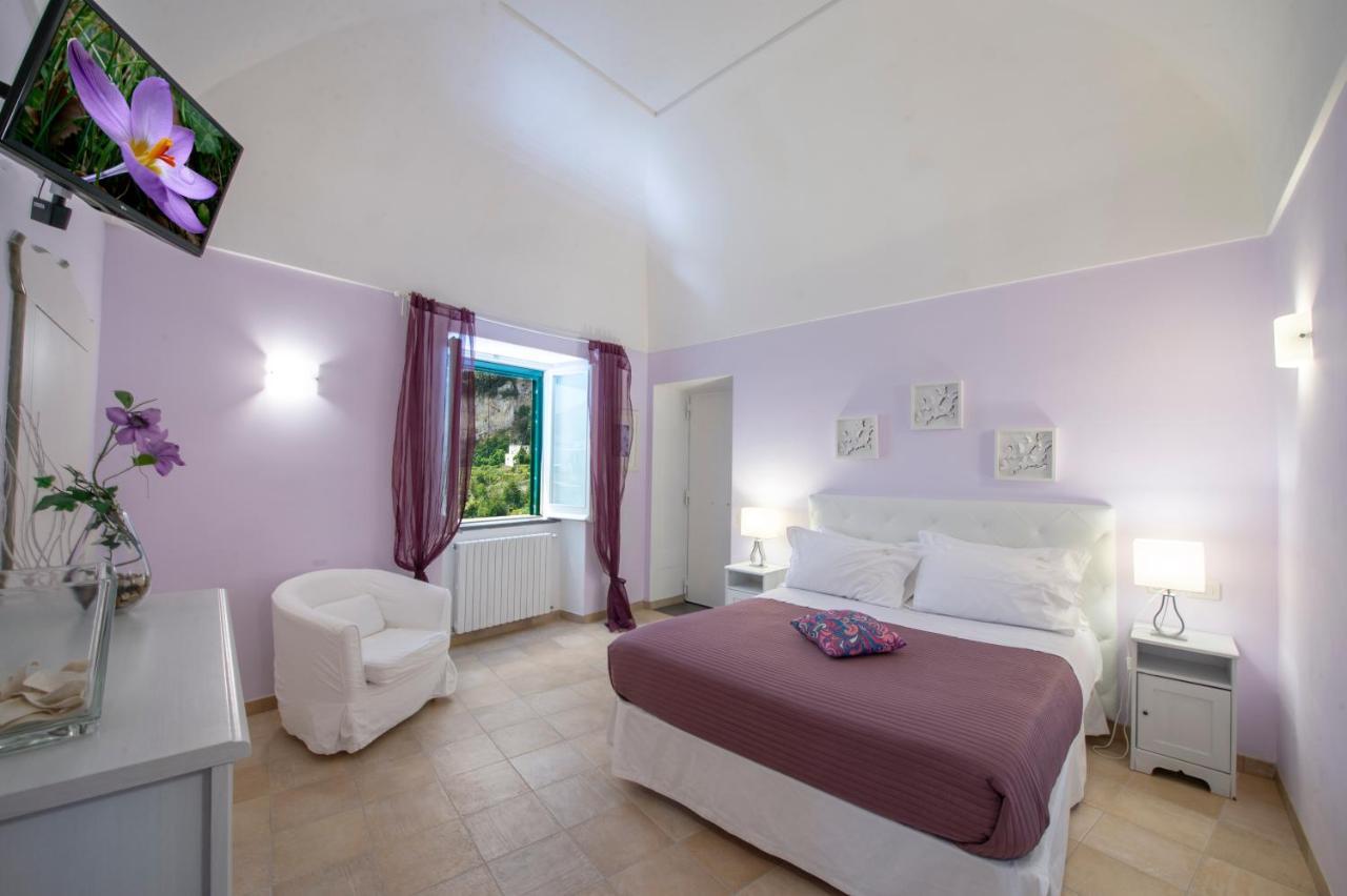 Villa Knight Amalfi Eksteriør billede