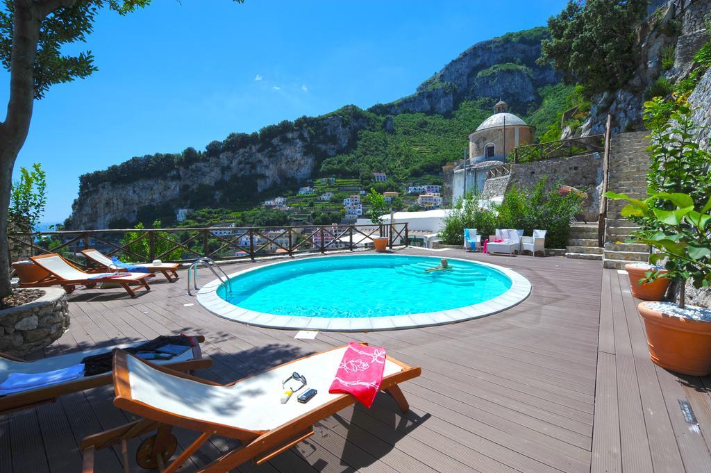 Villa Knight Amalfi Eksteriør billede