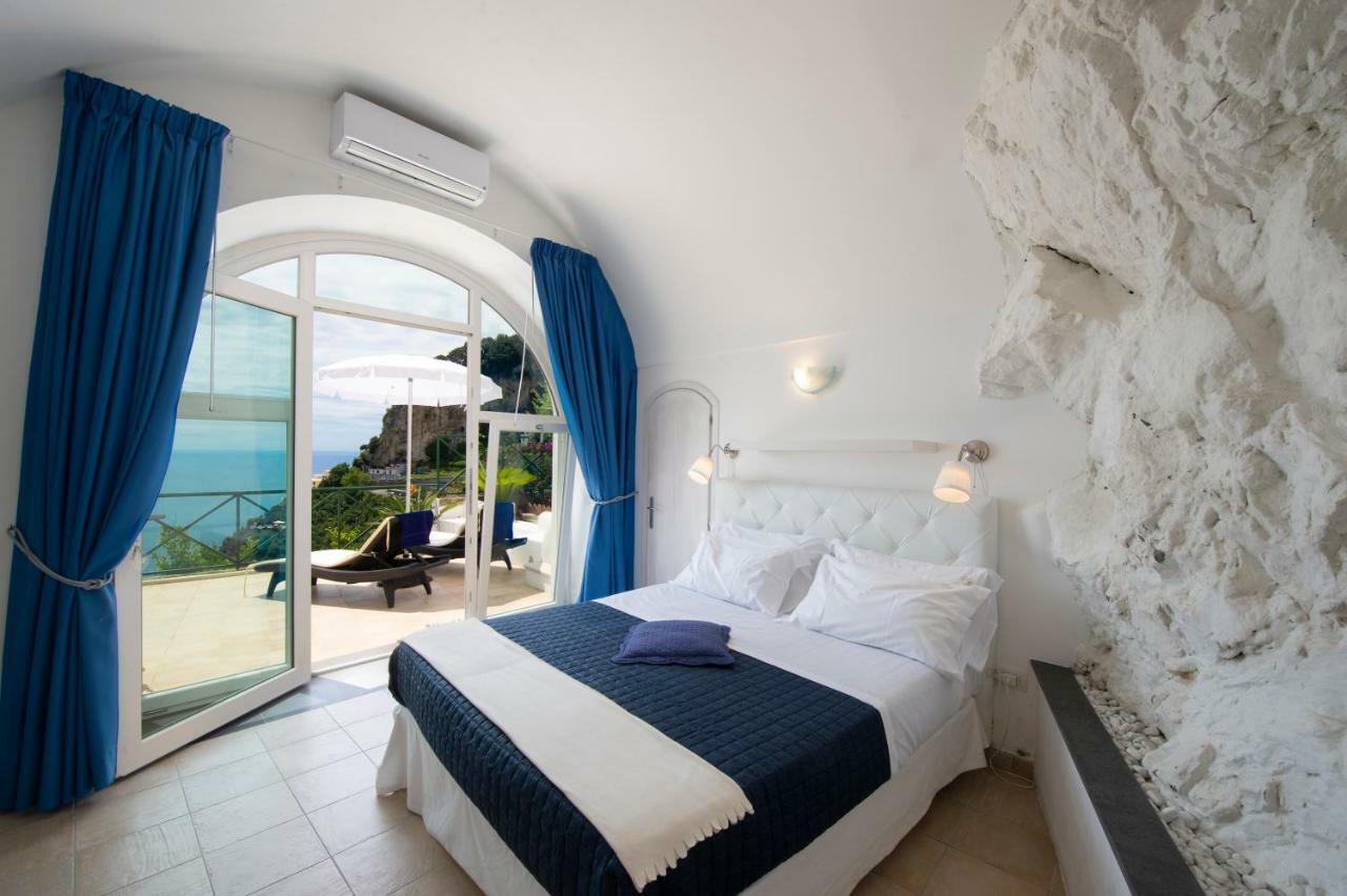 Villa Knight Amalfi Eksteriør billede