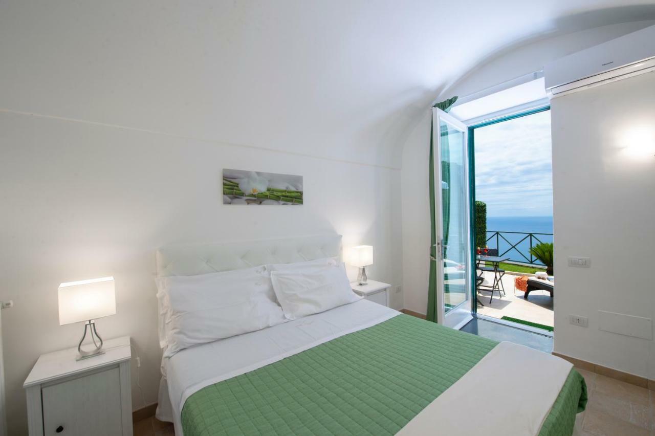 Villa Knight Amalfi Eksteriør billede